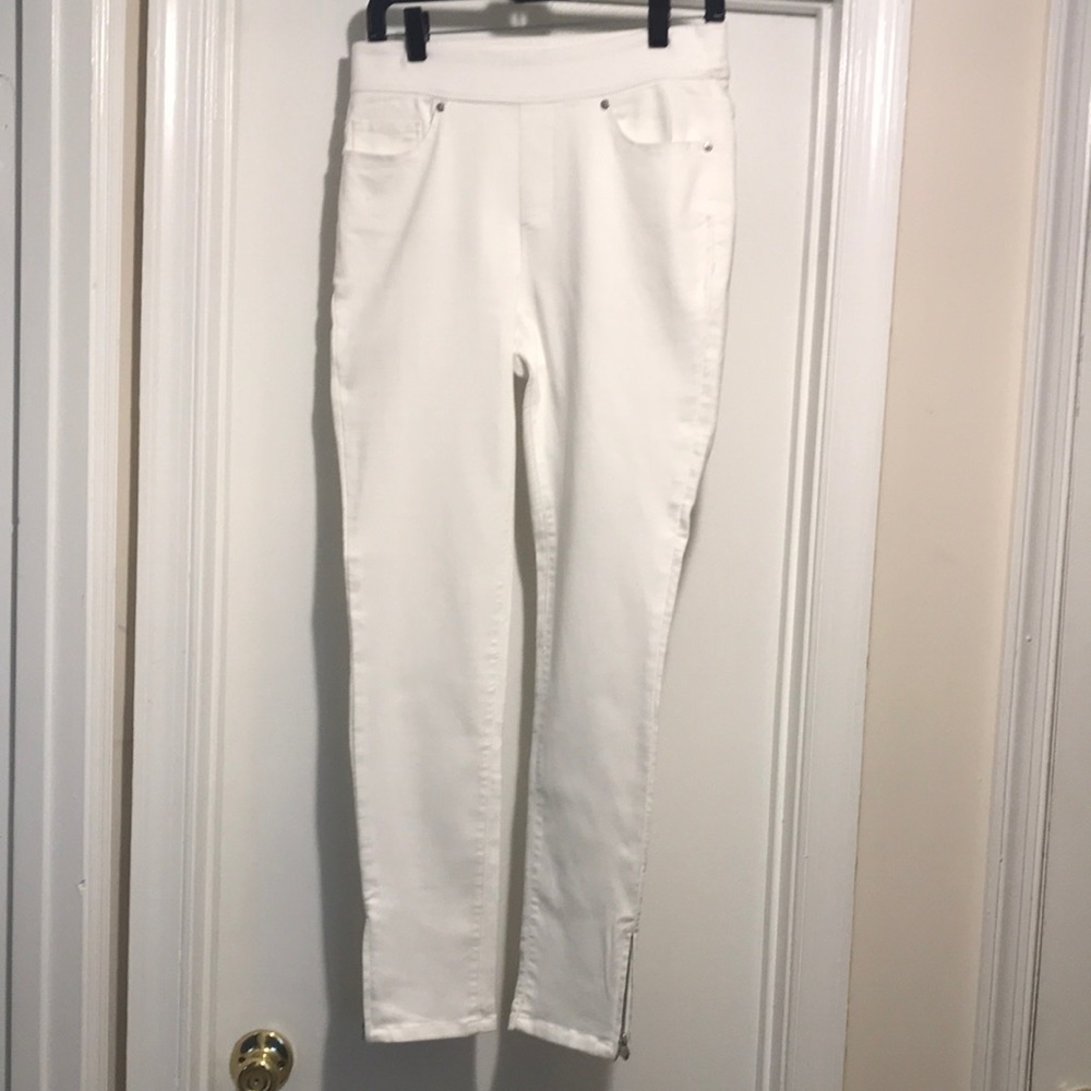 MARTHA STEWARD White Pull On Skinny Jeans